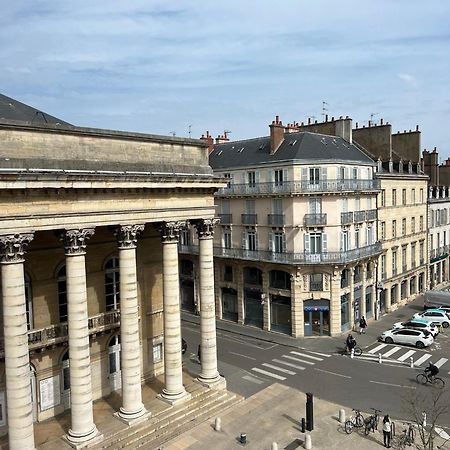 Апартаменты Le Theatre : Centre Historique Дижон Экстерьер фото